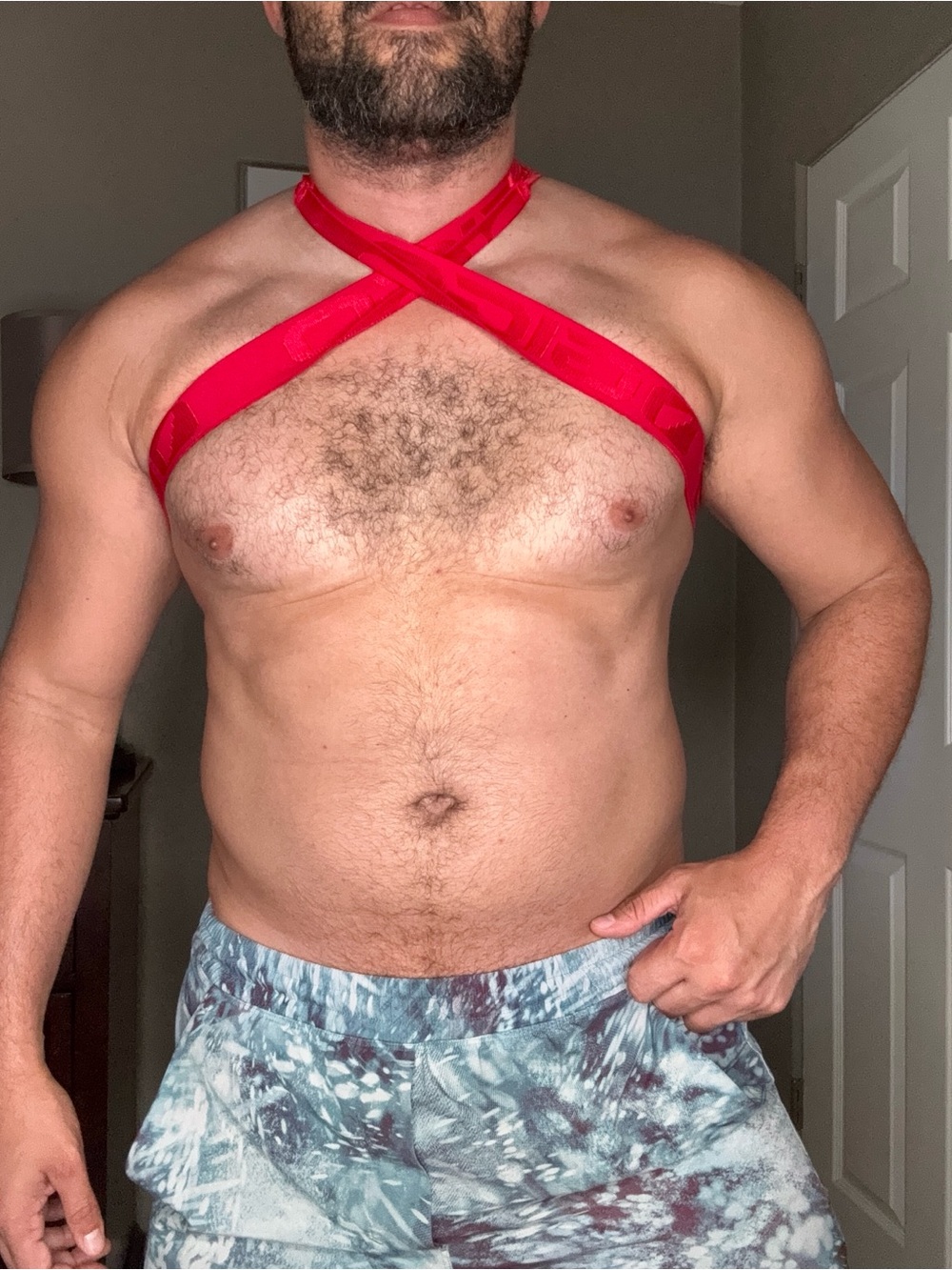 GIGO Men's Red Cross-Front Chest Harness Undershirt